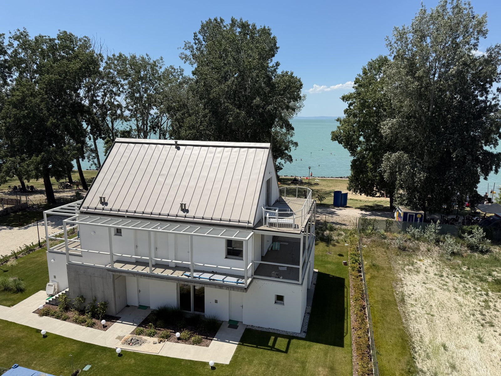 Akarattya Garden – helyszíni fotó